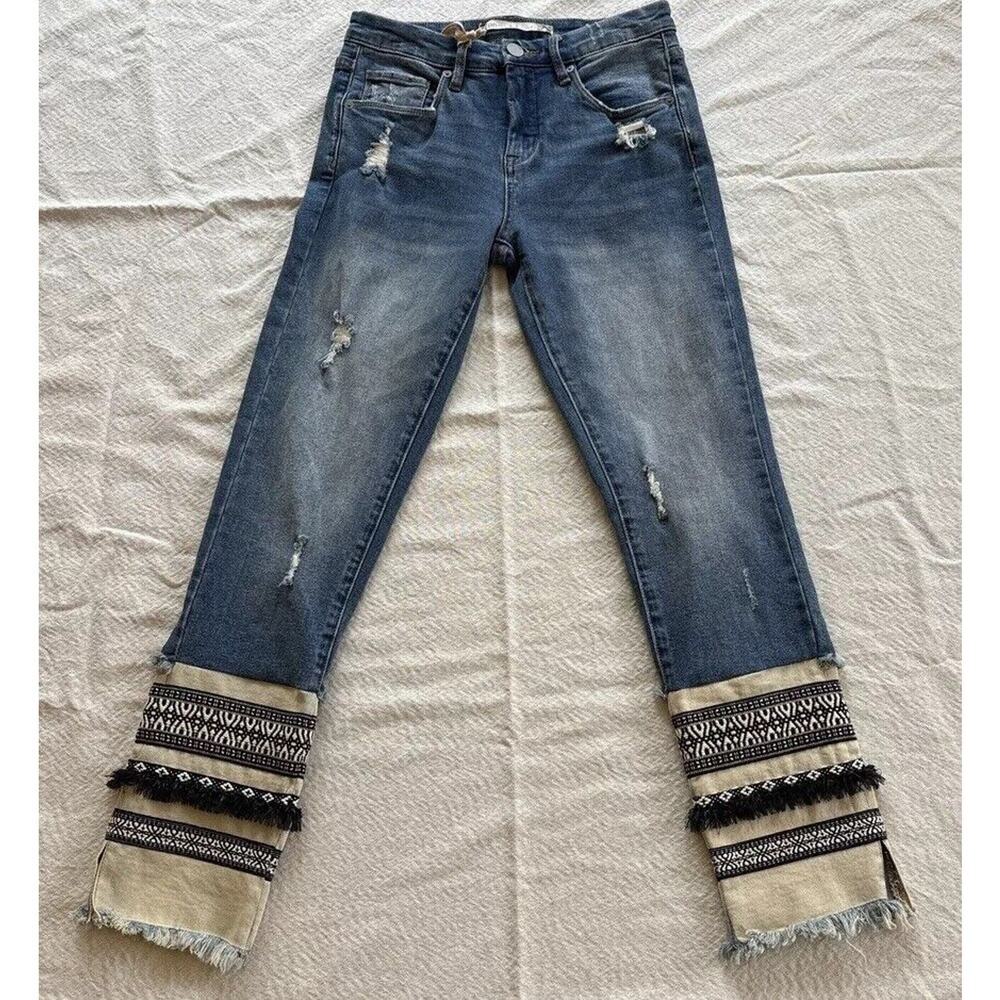 Chelsea & Violet Frayed Boho Hippie Stretchy Size 25 NWT High End Jeans MSRP 118